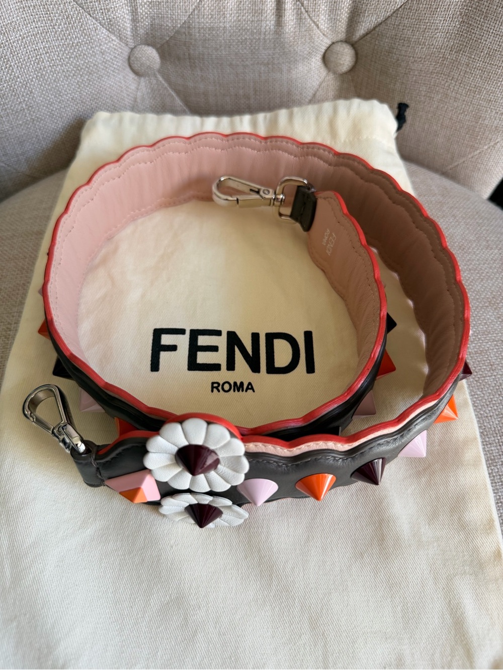 Fendi Shoulder Bag Strap You Floral Studded Scalloped Leather Handbag Strap - Picture 5 of 8